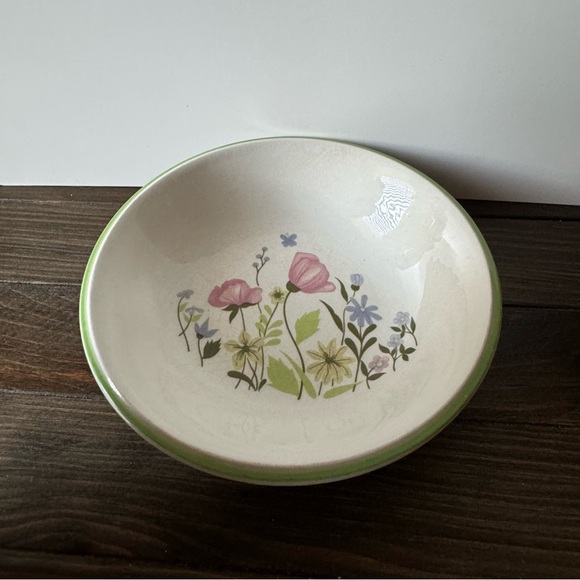 JB Johnson Brothers Ironstone Dish ‘Meadow Lane’ - Picture 4 of 4